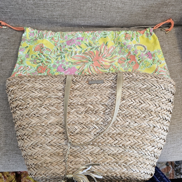 Lilly Pulitzer Straw Large Gold Strap Tote Lined - Picture 4 of 11